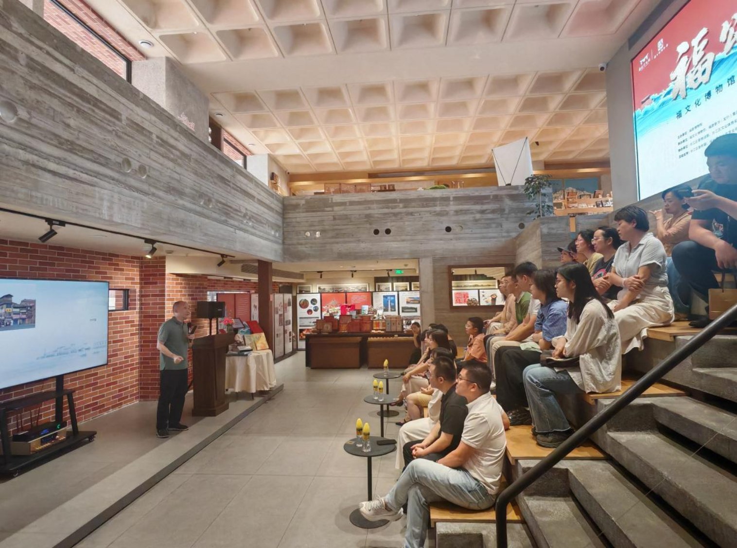 c6de5c33283dfcd7b9dc41c3c7b99dc7